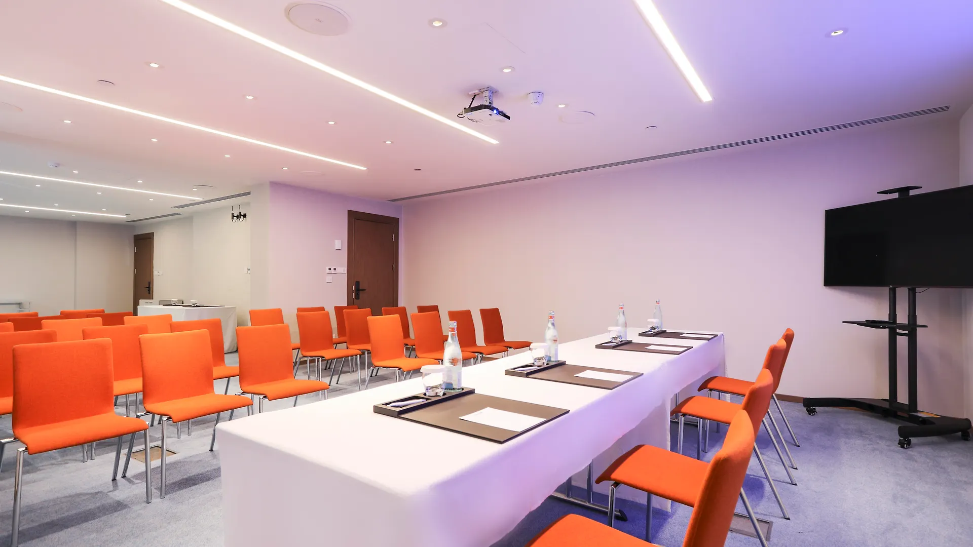Radisson Blu Hotel, Larnaca 5*,  Cyprus